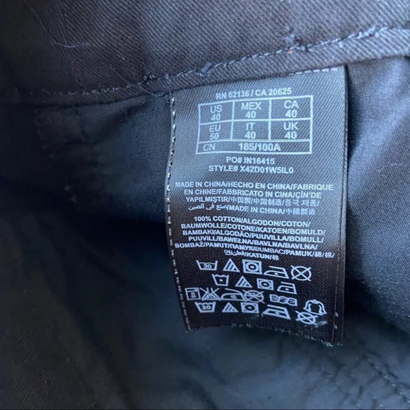 Guess Striped Casual Bermuda Shorts - Picture 13 of 13